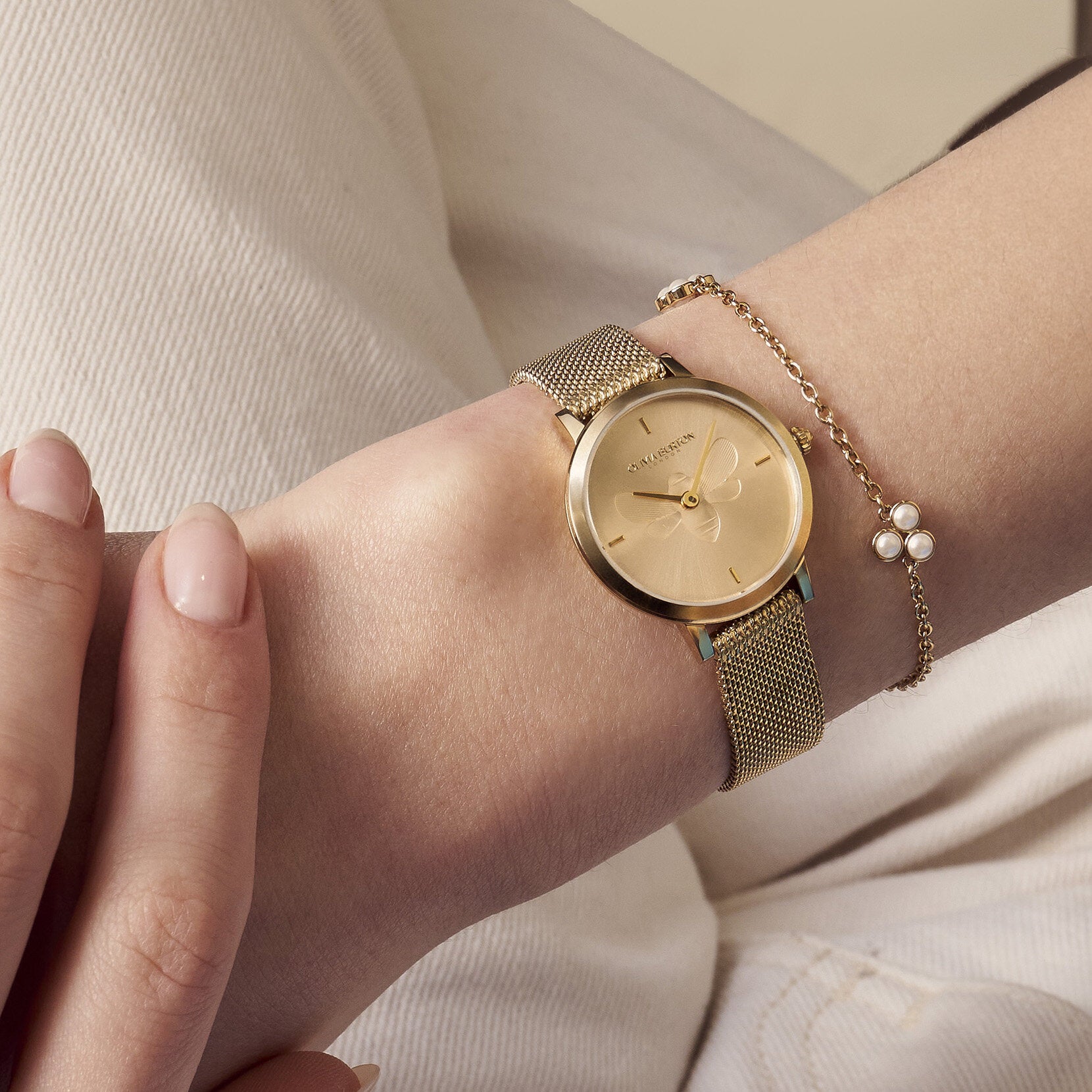 Olivia Burton Signature 28mm Bee Ultra Slim Gold Mesh Watch