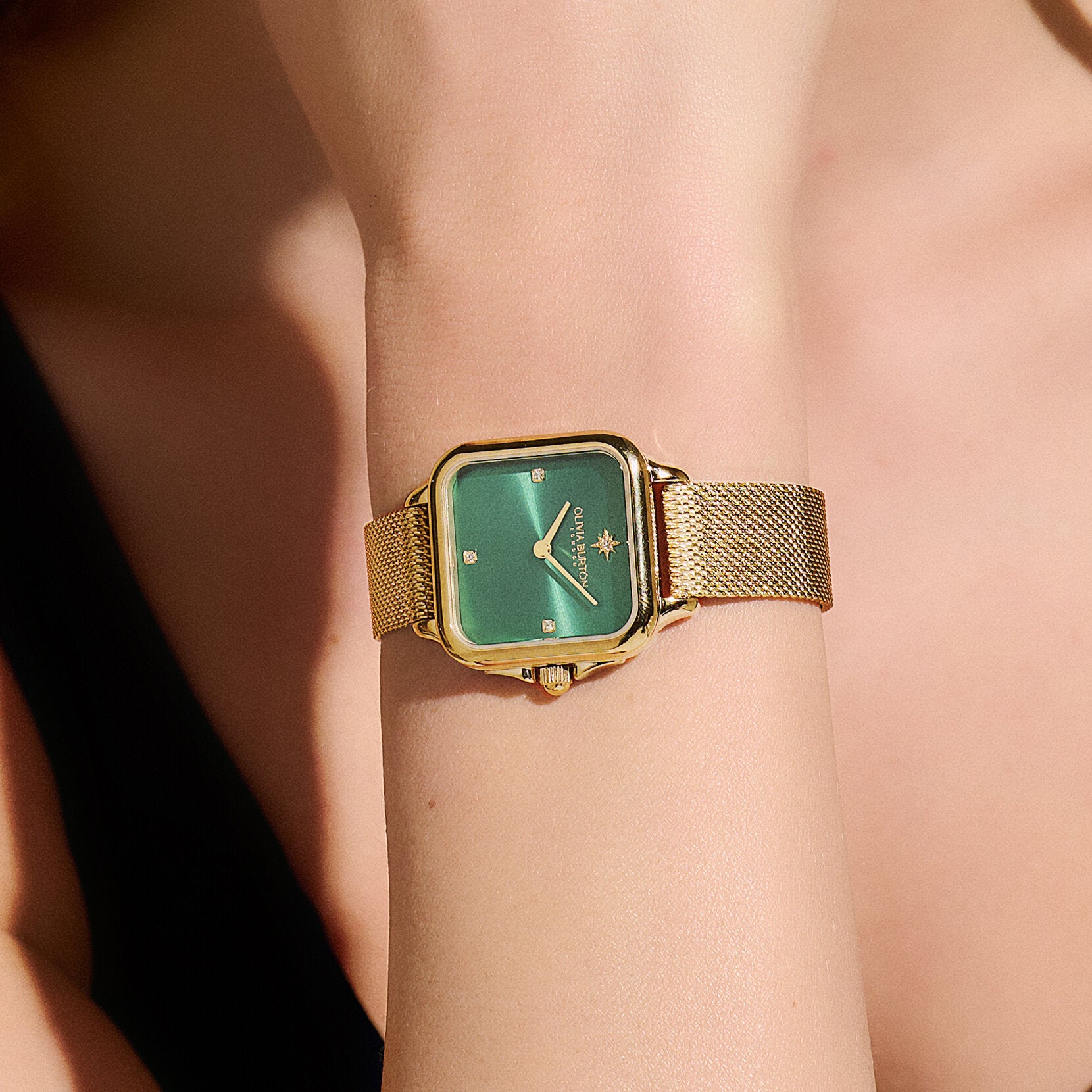 Olivia Burton Classic 28mm Grosvenor Green & Gold Mesh Watch