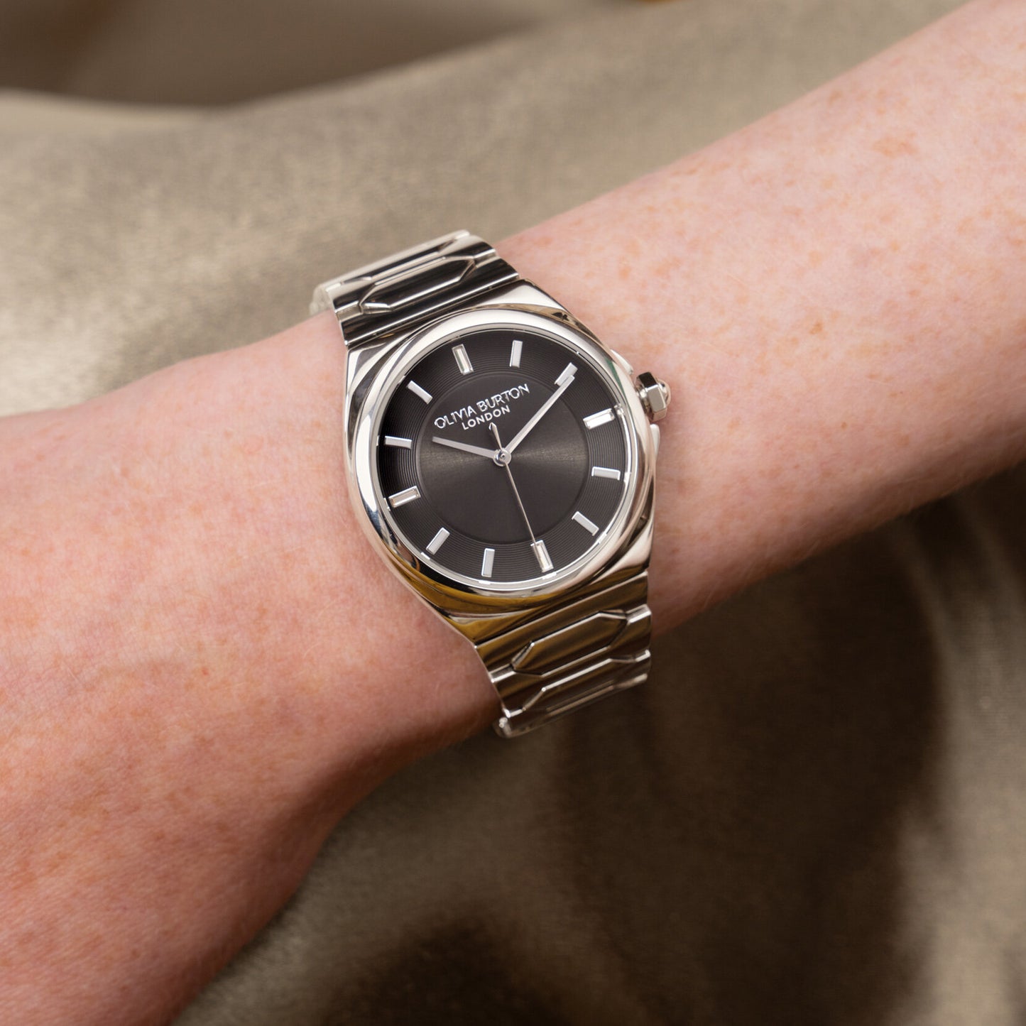 Olivia Burton Sports Luxe 34mm Lustre Onyx & Silver Bracelet Watch